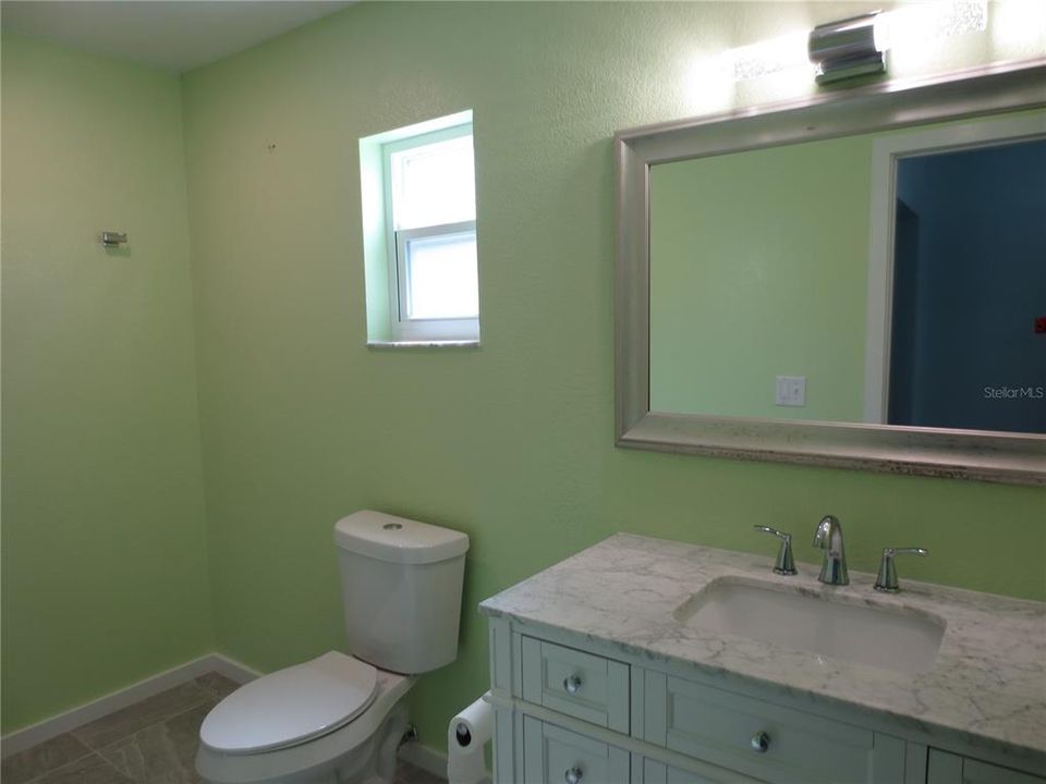 出租: $2,600 (2 贝兹, 2 浴室, 1263 平方英尺)