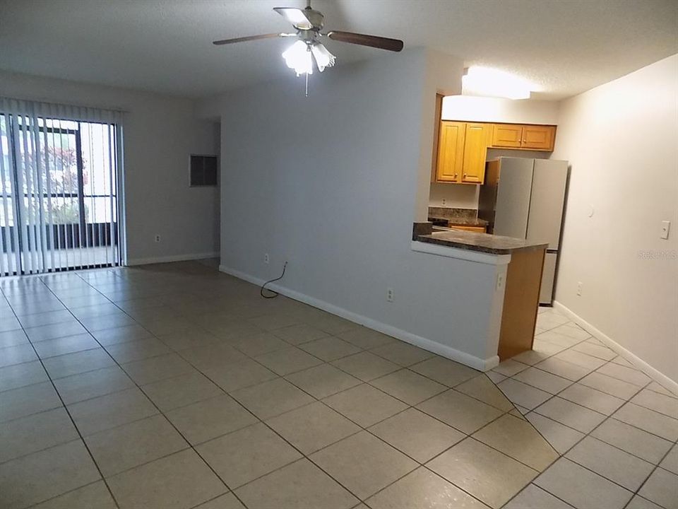Open layout-large living/dining area