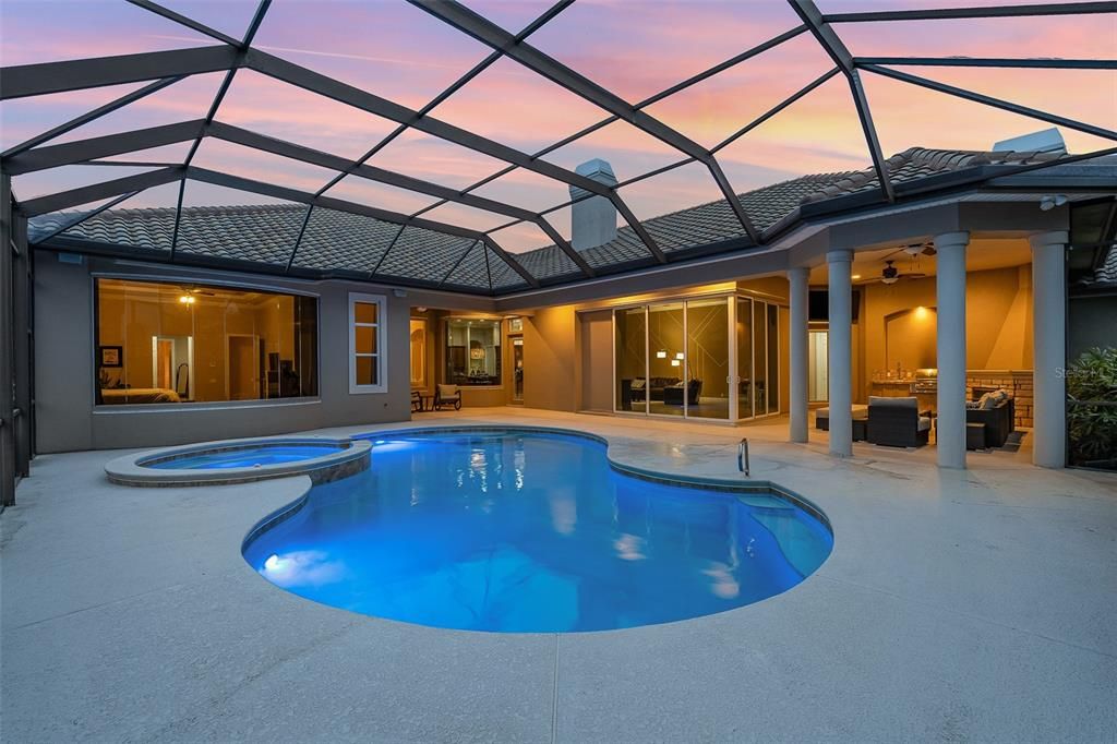 Recently Sold: $1,500,000 (5 beds, 3 baths, 4465 Square Feet)