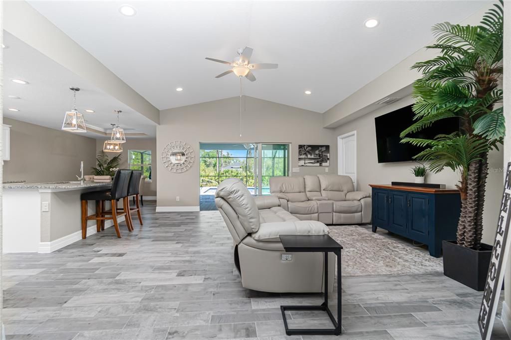 Active With Contract: $499,000 (3 beds, 2 baths, 1680 Square Feet)