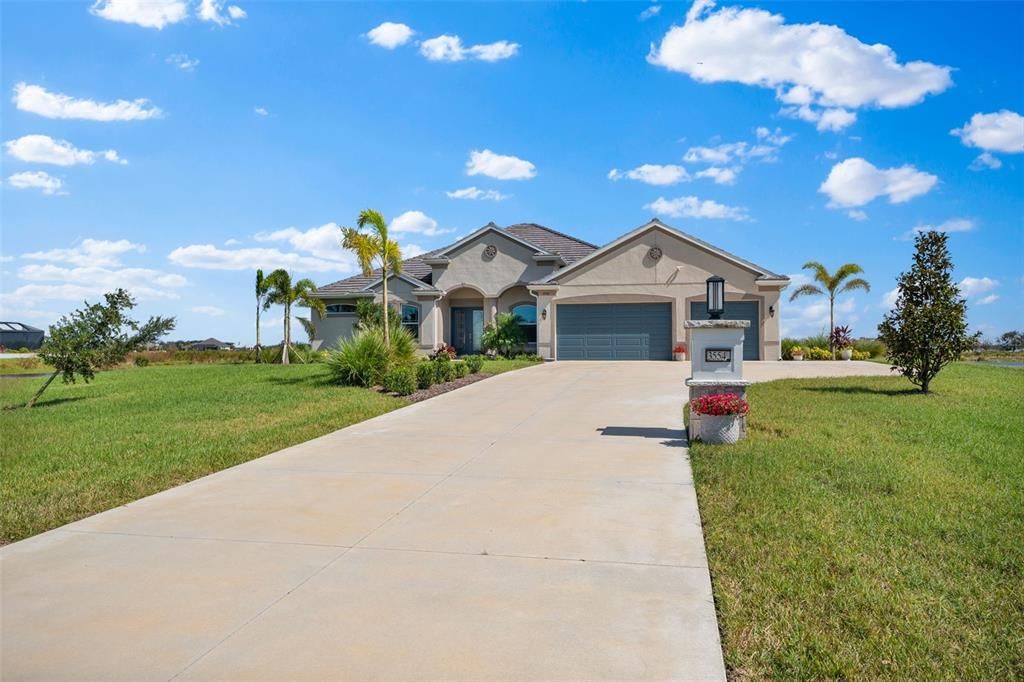 For Sale: $1,675,000 (4 beds, 3 baths, 3561 Square Feet)