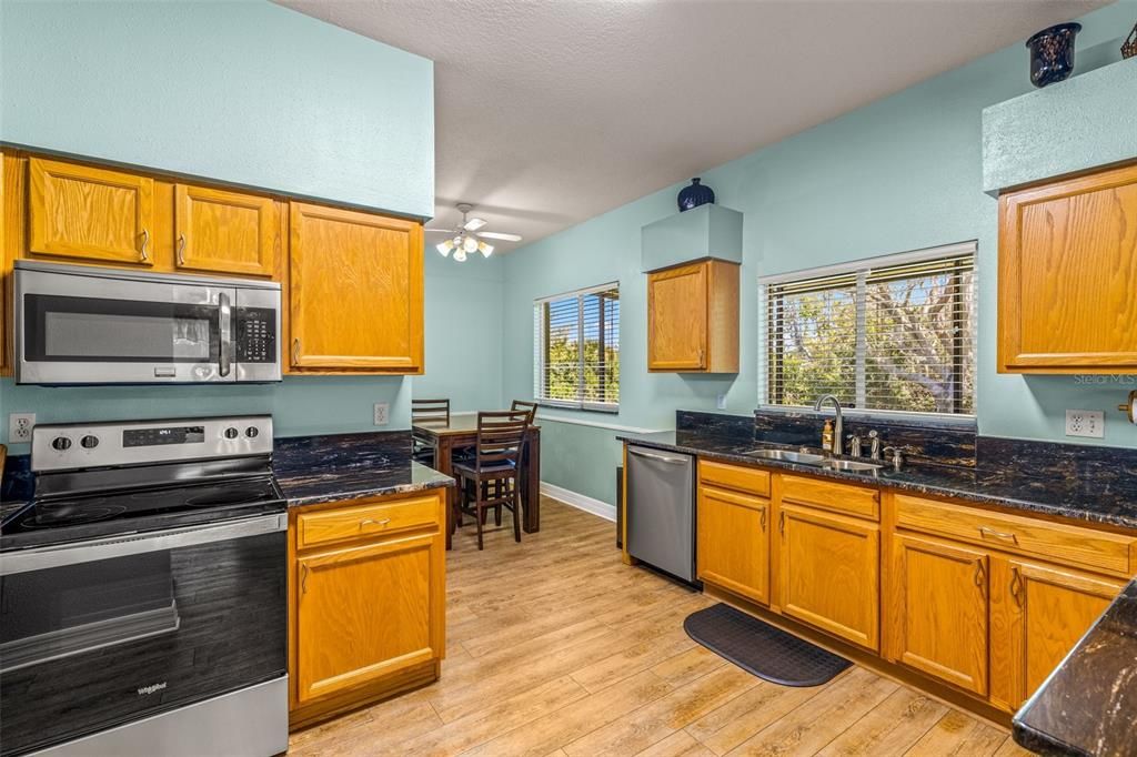 Active With Contract: $625,000 (4 beds, 2 baths, 2940 Square Feet)