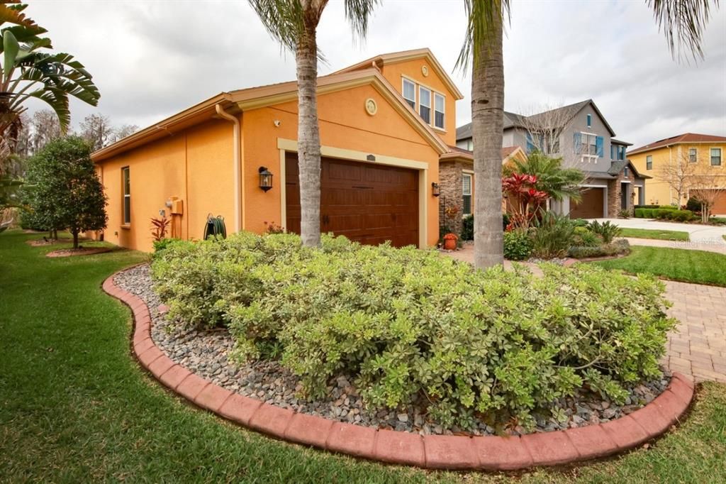 Recently Sold: $819,900 (3 beds, 3 baths, 3274 Square Feet)
