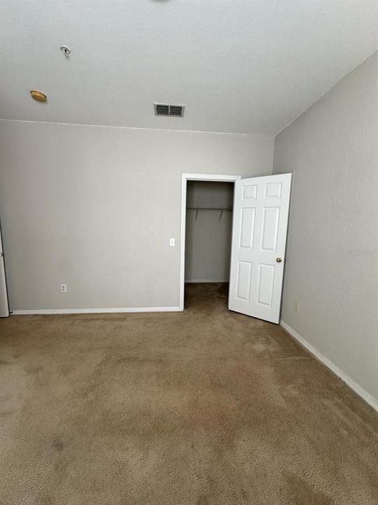 For Rent: $2,100 (3 beds, 2 baths, 1336 Square Feet)