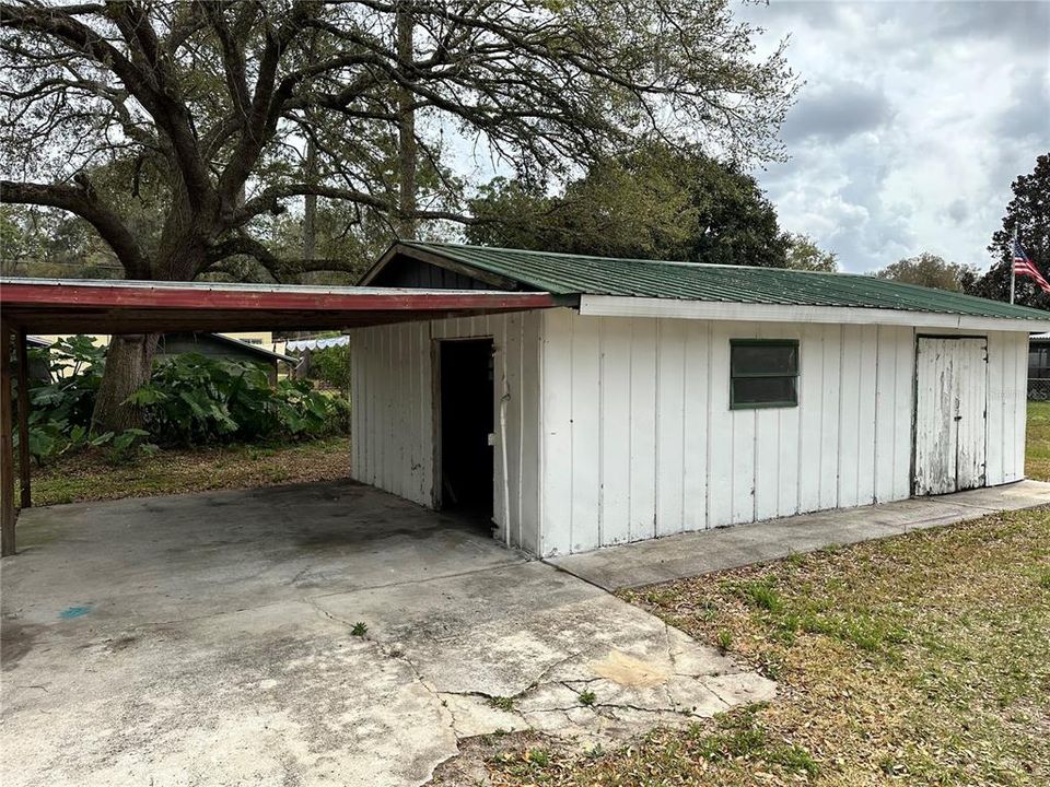 For Sale: $110,000 (2 beds, 2 baths, 1394 Square Feet)