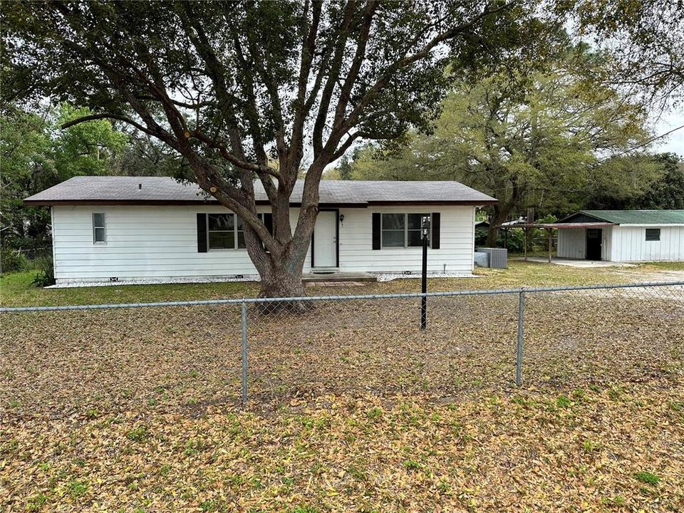 For Sale: $110,000 (2 beds, 2 baths, 1394 Square Feet)