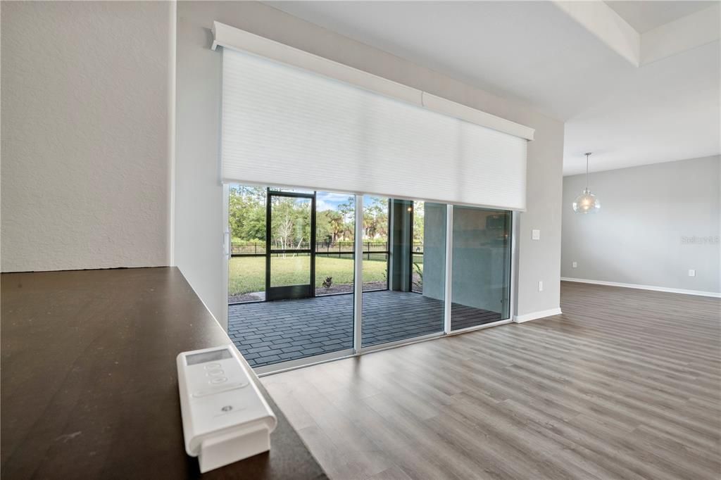 Active With Contract: $585,000 (3 beds, 3 baths, 2457 Square Feet)