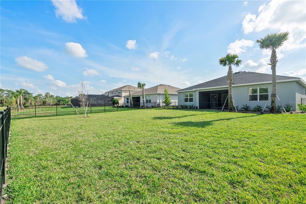 Active With Contract: $585,000 (3 beds, 3 baths, 2457 Square Feet)