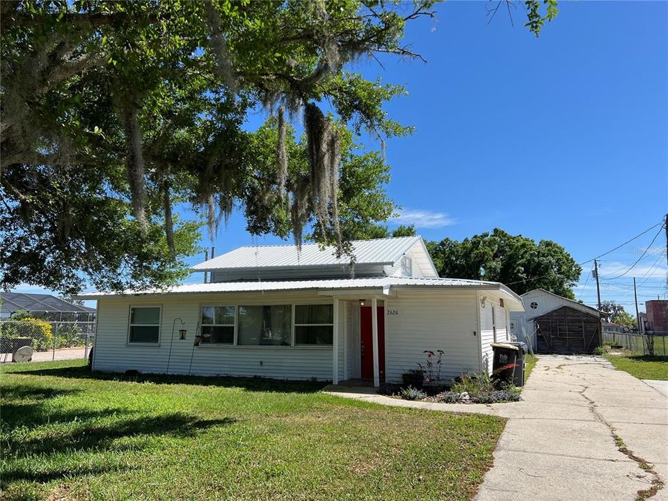 For Sale: $205,000 (3 beds, 2 baths, 1458 Square Feet)