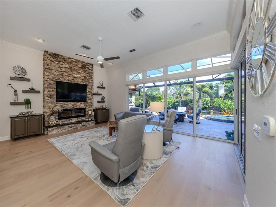 Active With Contract: $1,465,000 (4 beds, 3 baths, 3672 Square Feet)