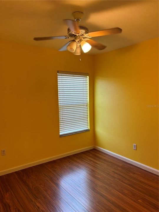 Active With Contract: $1,950 (3 beds, 2 baths, 1545 Square Feet)