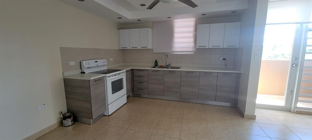 En Venta: $175,000 (3 camas, 1 baños, 972.42 Pies cuadrados)