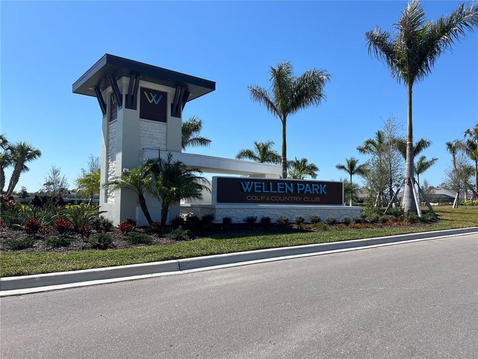 Recently Sold: $444,998 (3 beds, 2 baths, 1741 Square Feet)