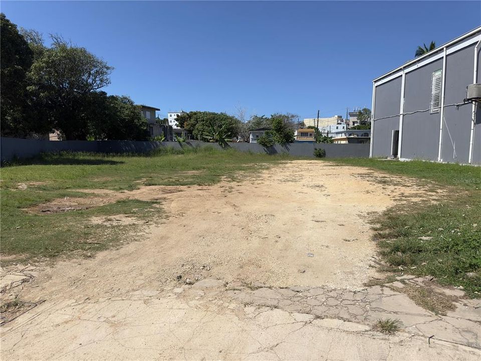 Недавно продано: $65,000 (0.23 acres)