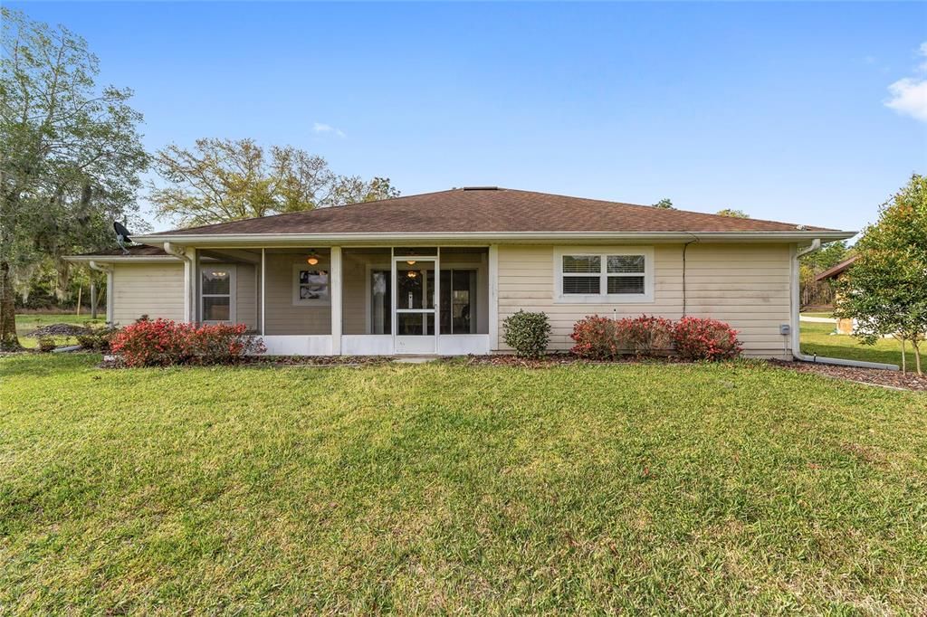 Recently Sold: $315,000 (3 beds, 2 baths, 1617 Square Feet)