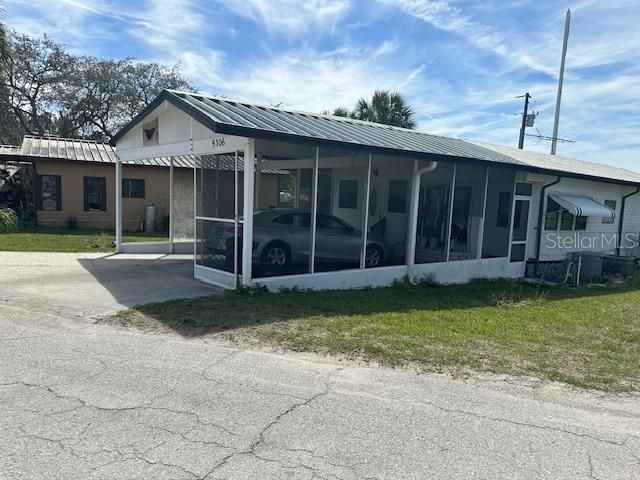 Recently Sold: $64,900 (2 beds, 1 baths, 748 Square Feet)