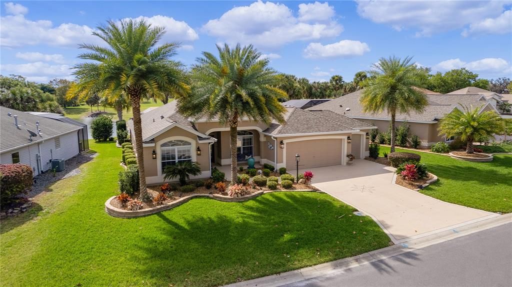 Recently Sold: $989,000 (3 beds, 2 baths, 2181 Square Feet)