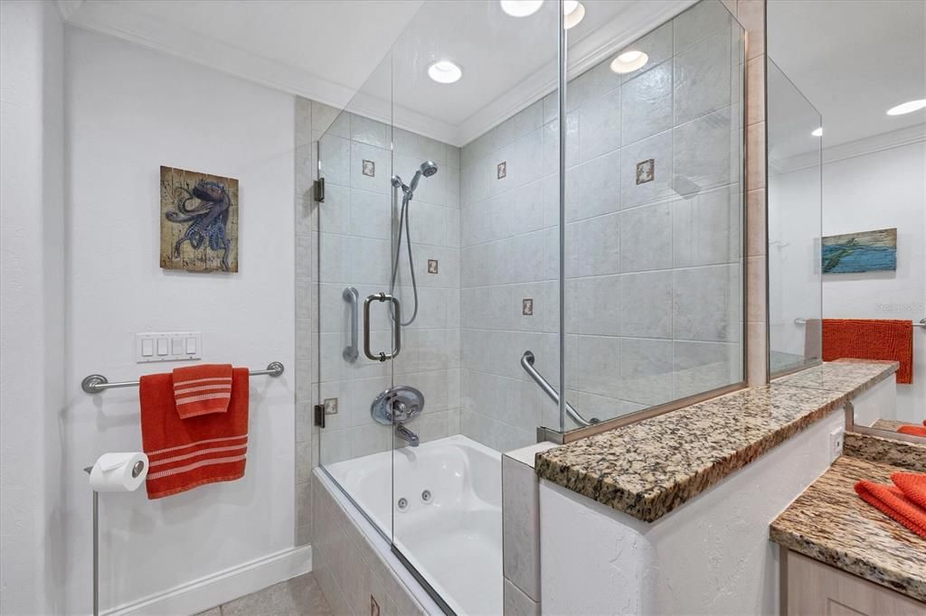 待售: $825,000 (2 贝兹, 2 浴室, 1200 平方英尺)