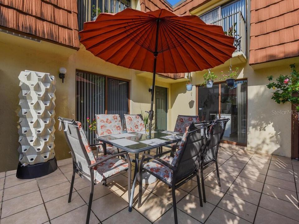 For Sale: $234,999 (2 beds, 2 baths, 1236 Square Feet)