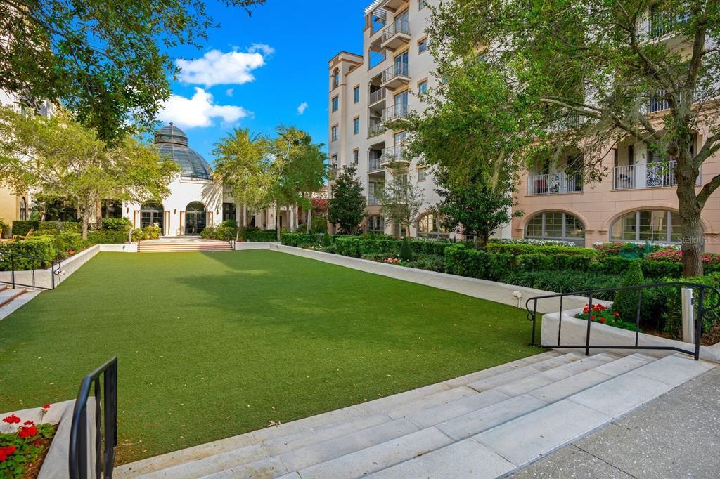 Active With Contract: $3,450,000 (3 beds, 3 baths, 3355 Square Feet)