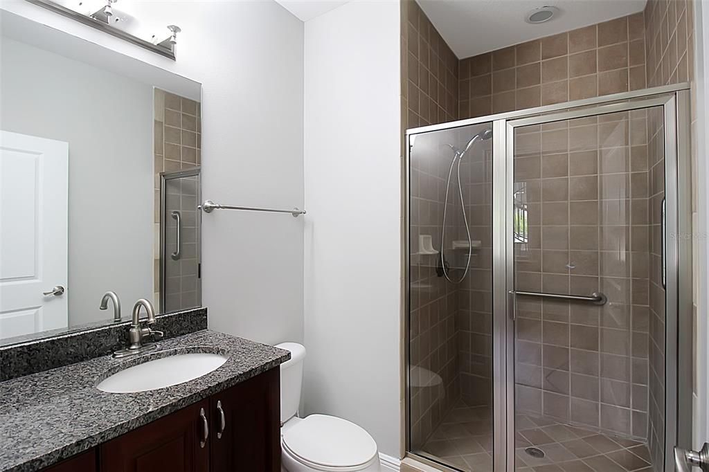 Недавно арендовано: $3,500 (4 спален, 3 ванн, 2174 Квадратных фут)