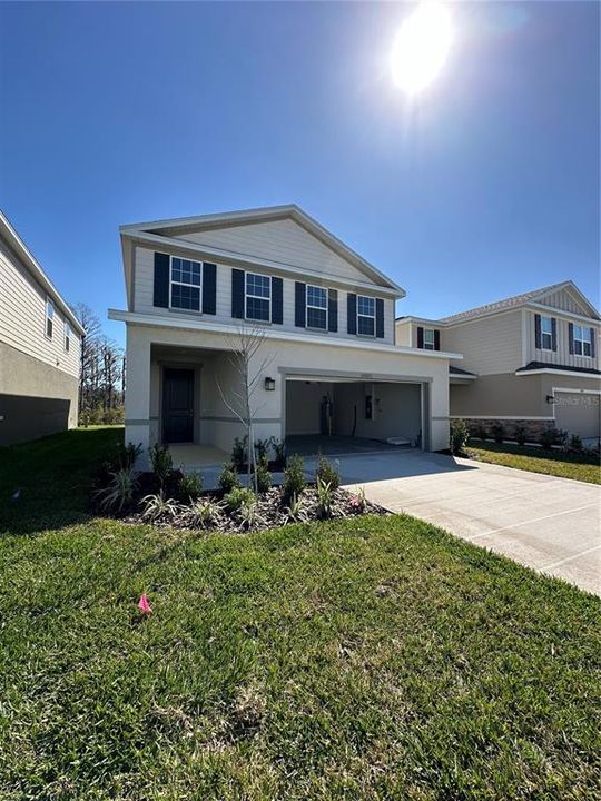 Recently Sold: $434,055 (4 beds, 2 baths, 2370 Square Feet)