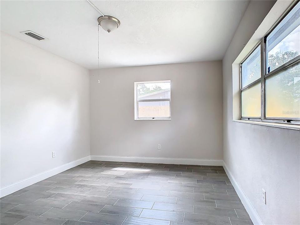 For Sale: $249,000 (3 beds, 2 baths, 1800 Square Feet)