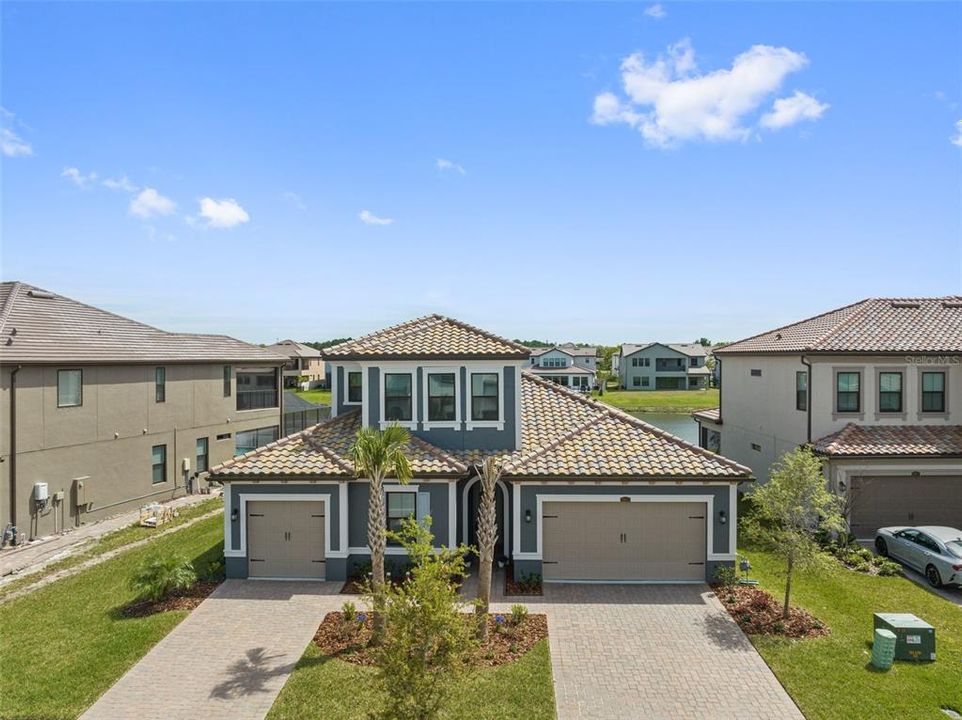 Active With Contract: $865,000 (4 beds, 3 baths, 3252 Square Feet)