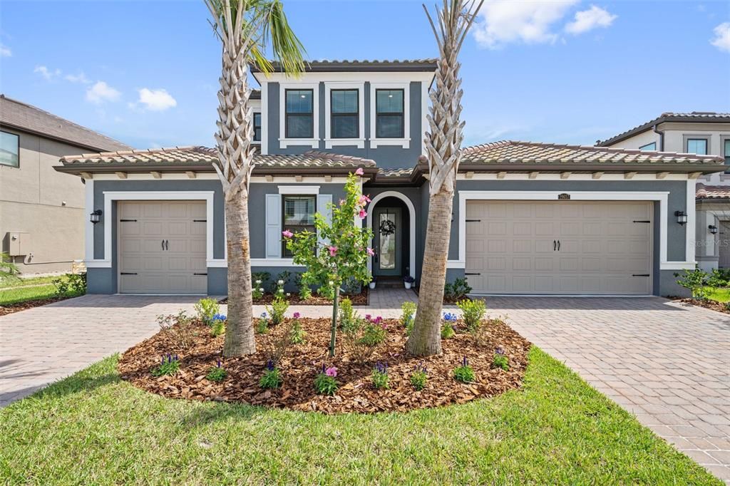 Recently Sold: $865,000 (4 beds, 3 baths, 3252 Square Feet)