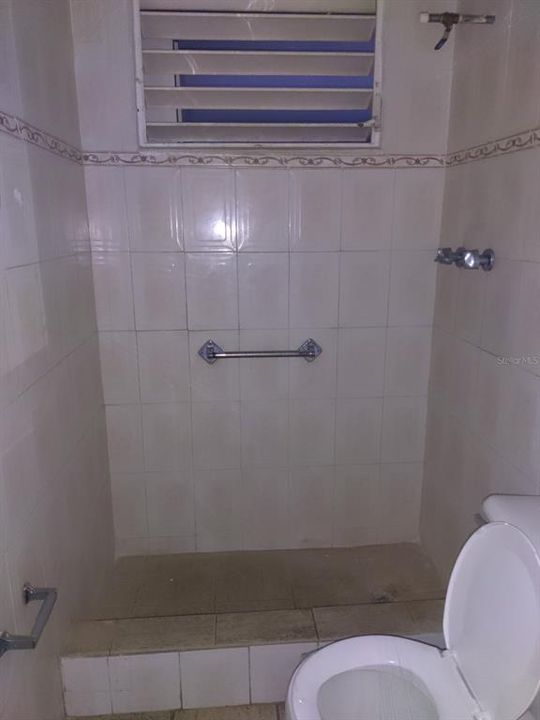 Activo con contrato: $139,000 (7 camas, 3 baños, 1620 Pies cuadrados)