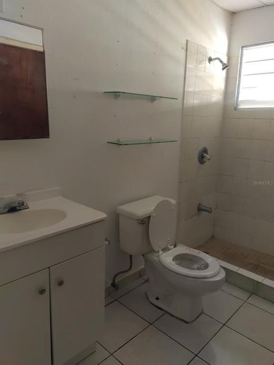 Activo con contrato: $139,000 (7 camas, 3 baños, 1620 Pies cuadrados)