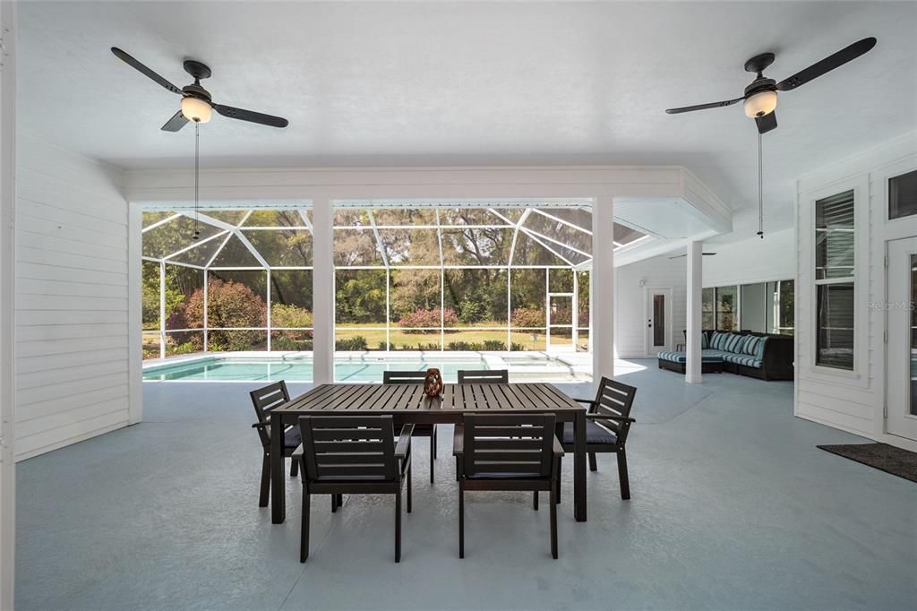 Active With Contract: $1,075,000 (4 beds, 3 baths, 4009 Square Feet)