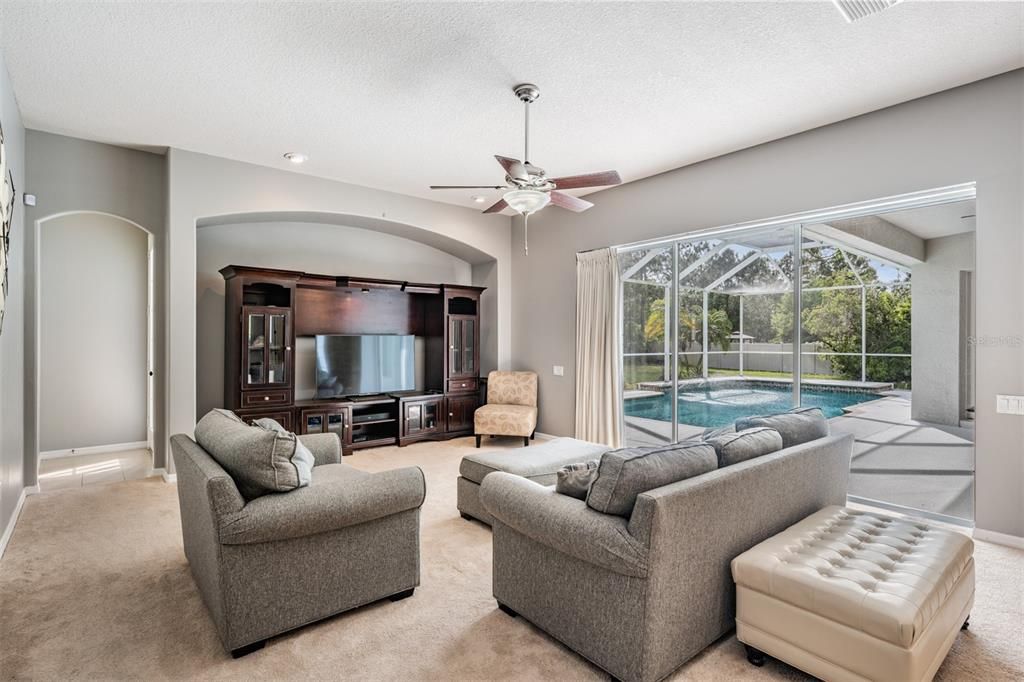 Leisure room overlooking Pool