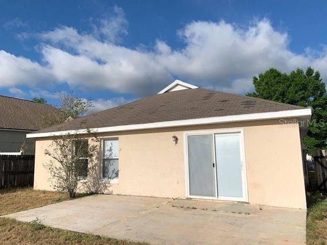 Recently Rented: $1,750 (3 beds, 2 baths, 1185 Square Feet)