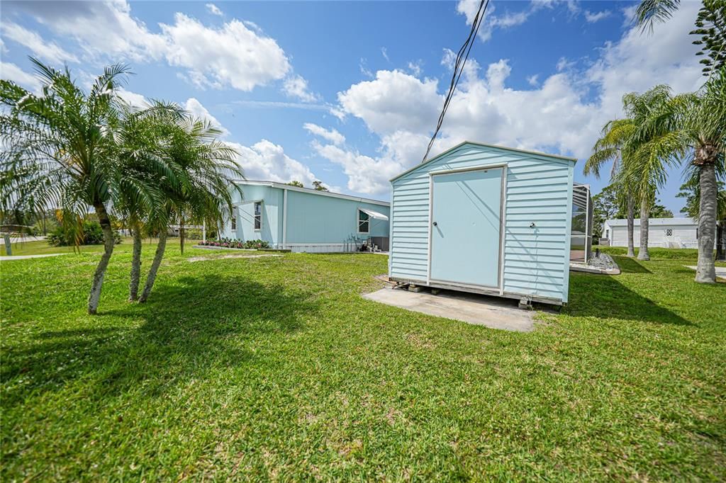 Recently Sold: $219,900 (2 beds, 2 baths, 1040 Square Feet)