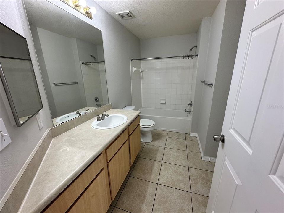 最近租的: $1,625 (2 贝兹, 2 浴室, 1031 平方英尺)