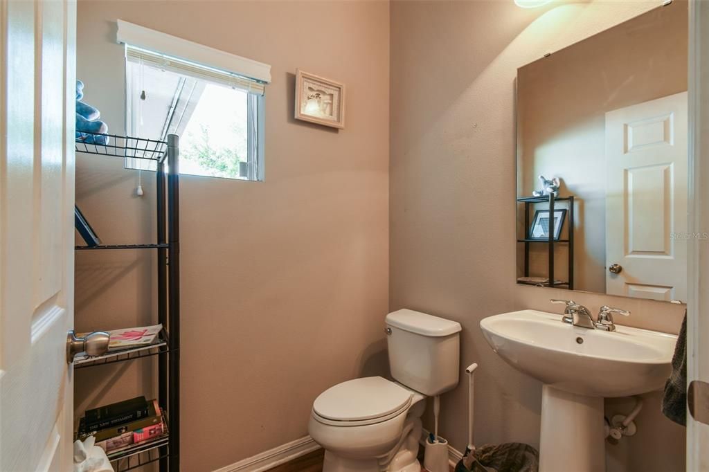 For Sale: $365,000 (3 beds, 2 baths, 1500 Square Feet)