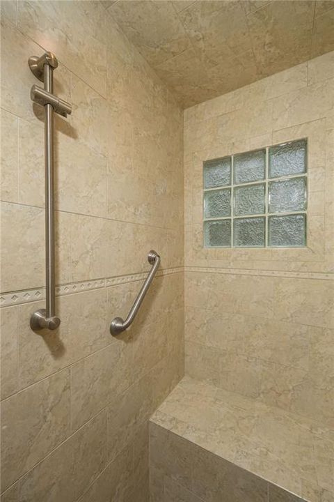 Primary En Suite Separate Shower