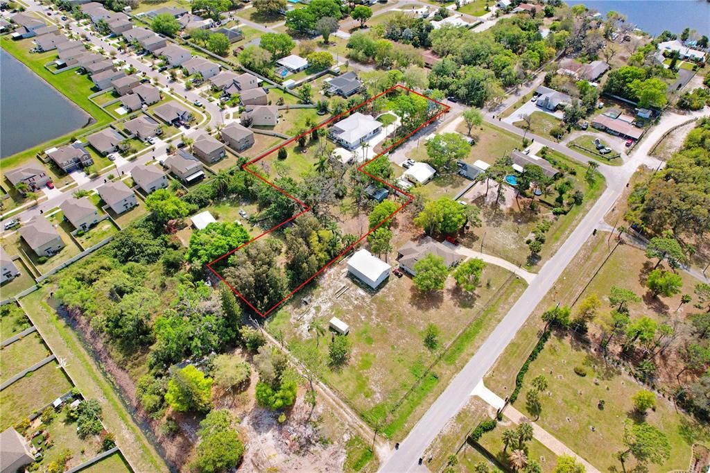 Active With Contract: $639,900 (3 beds, 2 baths, 2456 Square Feet)