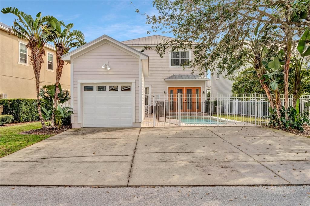 На продажу: $639,000 (4 спален, 2 ванн, 2296 Квадратных фут)