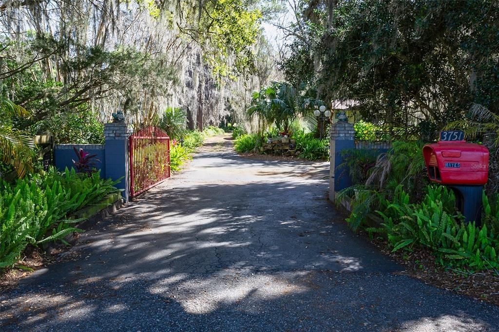 合同活跃: $475,000 (2 贝兹, 2 浴室, 2071 平方英尺)