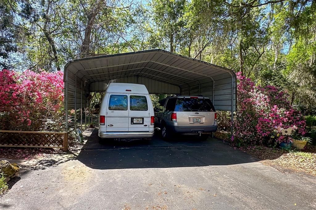 合同活跃: $475,000 (2 贝兹, 2 浴室, 2071 平方英尺)