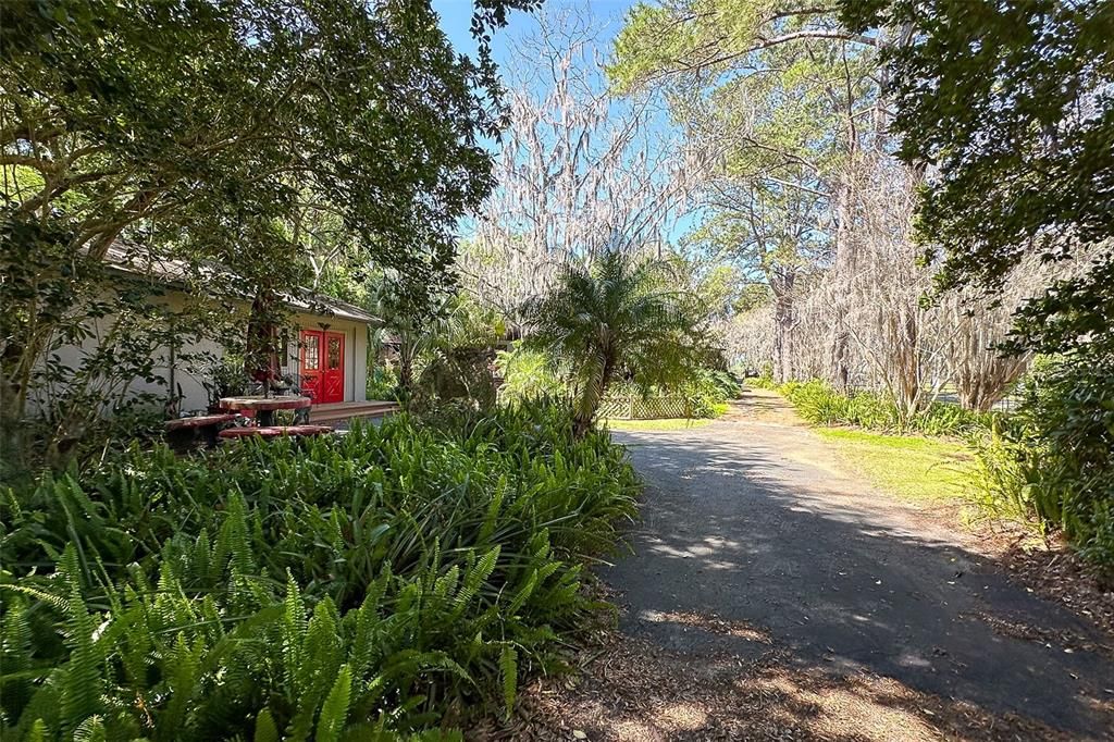 合同活跃: $475,000 (2 贝兹, 2 浴室, 2071 平方英尺)