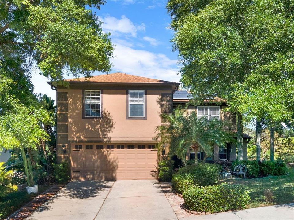 Active With Contract: $575,000 (6 beds, 4 baths, 3520 Square Feet)