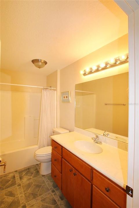 Main Bathroom