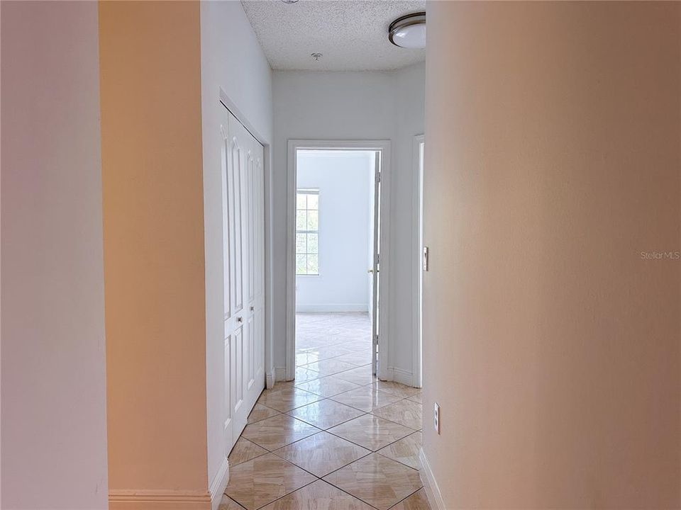 Active With Contract: $2,350 (3 beds, 2 baths, 1396 Square Feet)