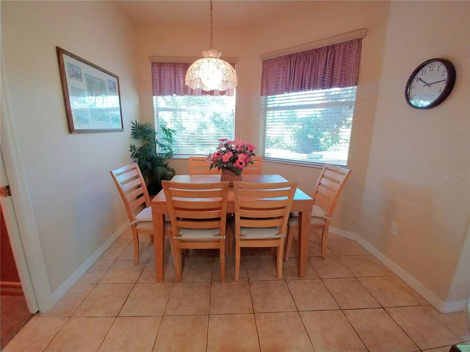 For Rent: $3,700 (3 beds, 2 baths, 1383 Square Feet)