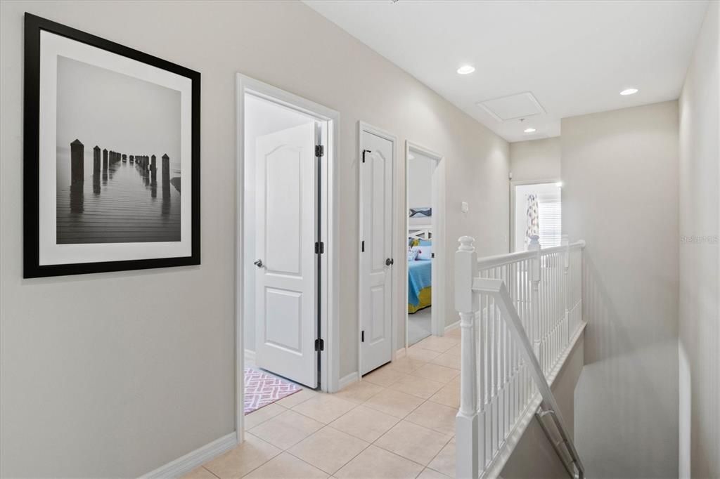 Active With Contract: $349,900 (3 beds, 2 baths, 1277 Square Feet)