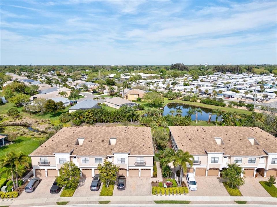 Active With Contract: $349,900 (3 beds, 2 baths, 1277 Square Feet)