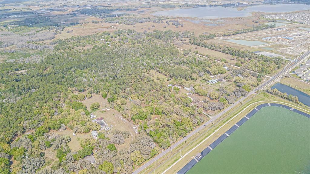 待售: $2,500,000 (10.00 acres)